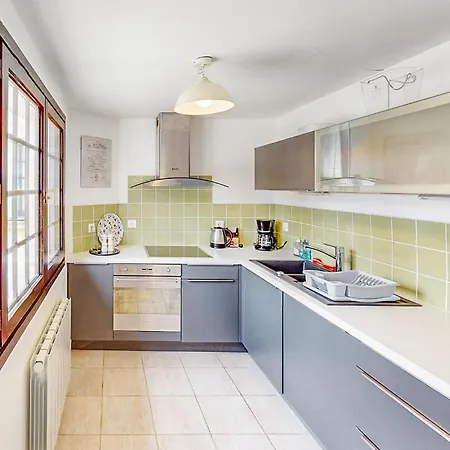 3 Bedroom Awesome Home In Jaulgonne * Jaulgonne